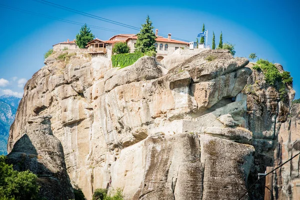 Yunanistan, Meteora, muhteşem kaya oluşumları ve Rum Ortodoks — Stok fotoğraf