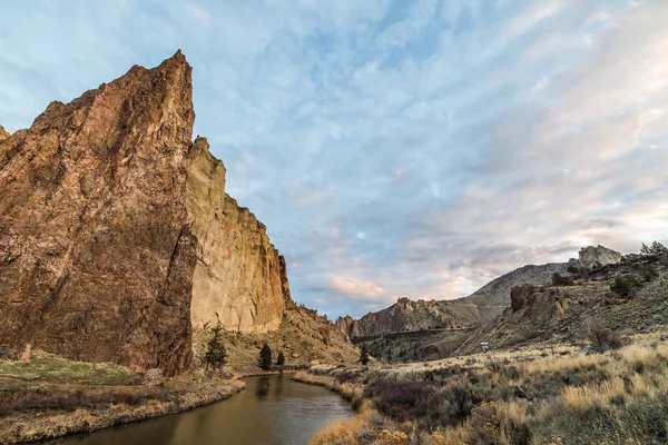 Smith Rock State Park em Oregon — Fotografia de Stock