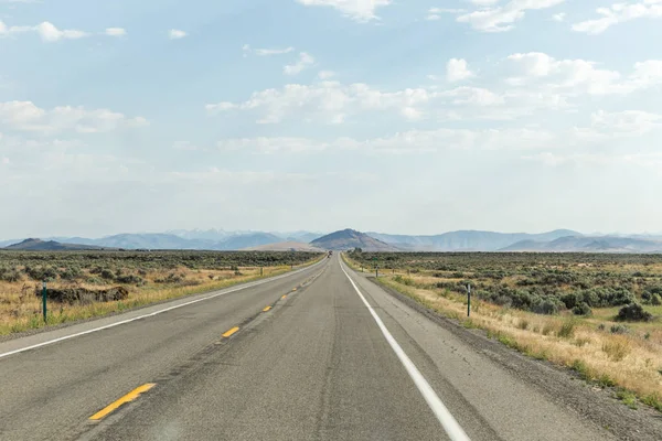 Пустое шоссе — стоковое фото