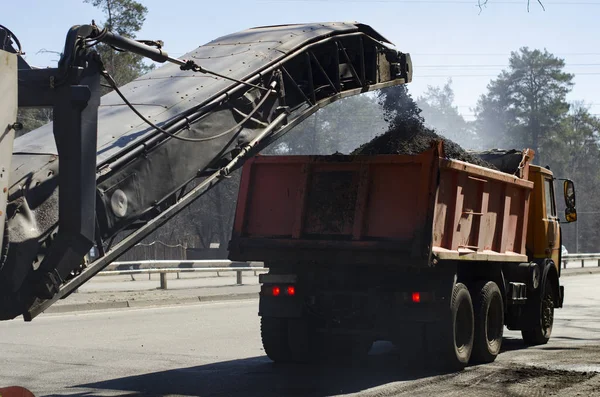 Asfalt Değiştir makine