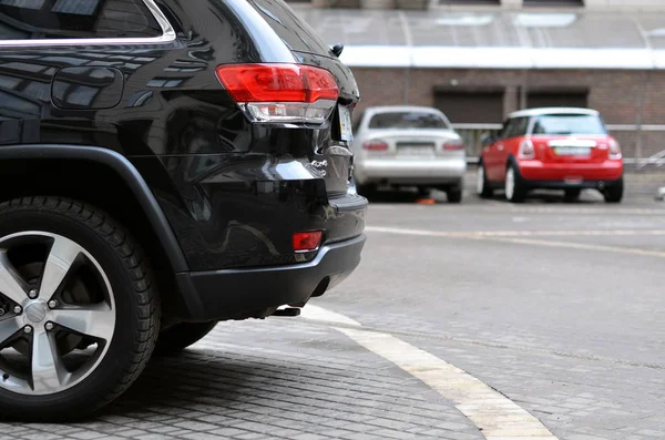 Şehir Park üzerinde SUV