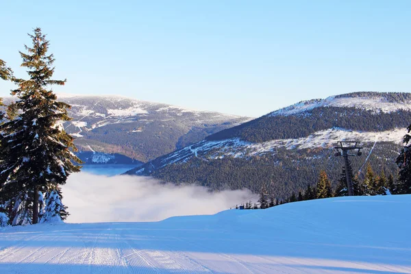 Slope on the skiing resort — Stock Photo, Image