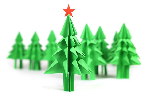 Рождественские елки Оригами — стоковое фото