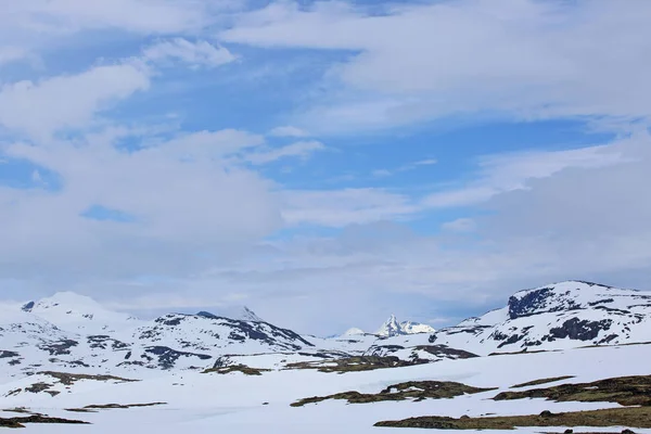 Primavera Noruega paisaje — Foto de Stock