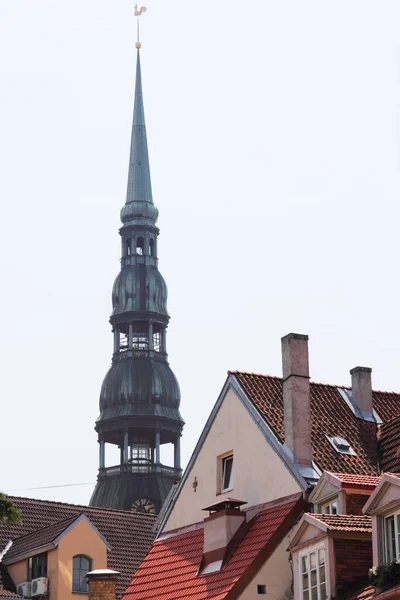 Rigában a Bell tower — Stock Fotó