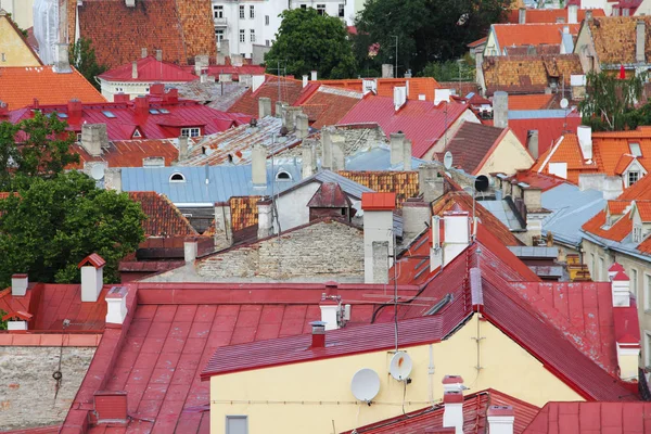 Casas na cidade velha de Tallinn — Fotografia de Stock