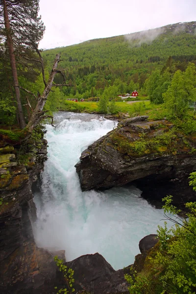 Rio Glacial, Noruega — Fotografia de Stock