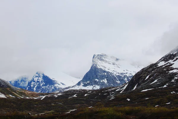 Noruega montañas paisaje —  Fotos de Stock