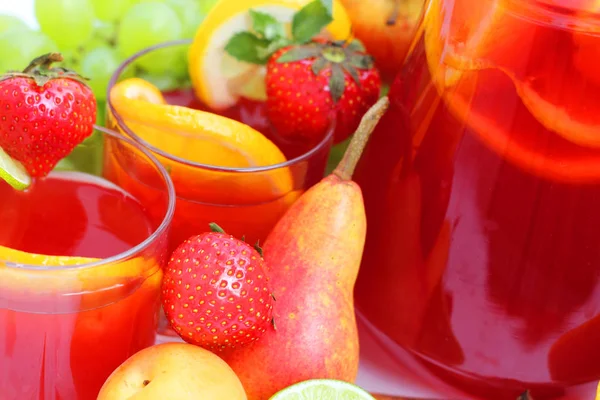 Sangria and fruits — Stock Photo, Image