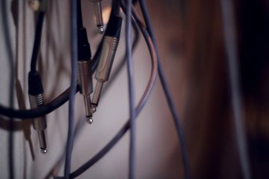 Birçok ses tellerini jack