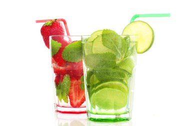 beyaz izole mojito