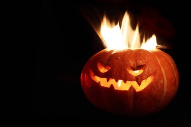 Cadılar Bayramı Balkabağı yanma