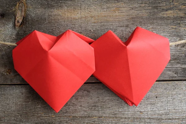 Κόκκινο origami καρδιές — Φωτογραφία Αρχείου