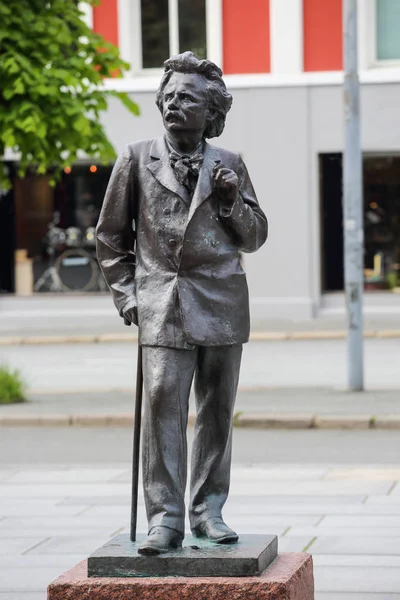 Edvard Grieg heykeli — Stok fotoğraf