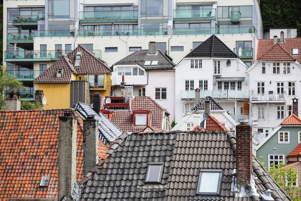 Edifícios históricos em Bryggen, Bergen — Fotografia de Stock