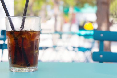 Cuba Libre masaya kokteyl