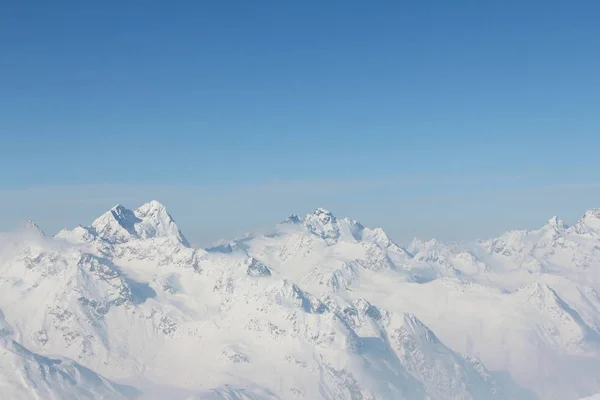 Montanhas de inverno em Soelden — Fotografia de Stock