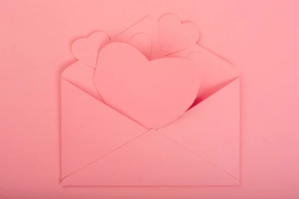 Pembe aşk mektubu — Stok fotoğraf
