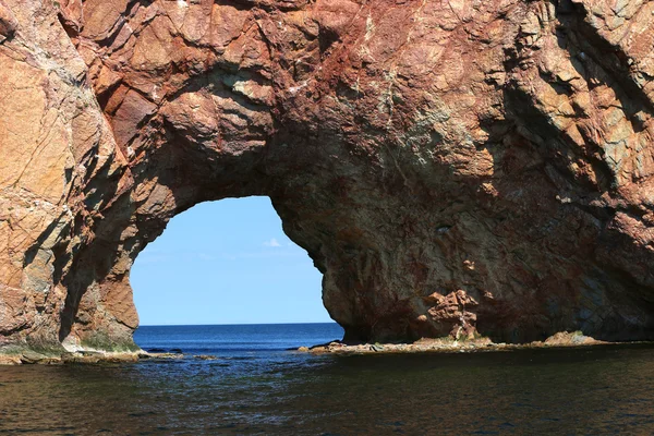 Rocher perce em Gaspesie, Quebec — Fotografia de Stock