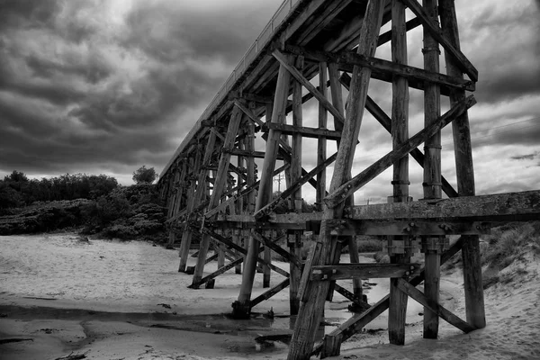 Alte bahnbrücke in australien — Stockfoto