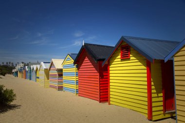 Brighton Avustralya'da renkli kutuları
