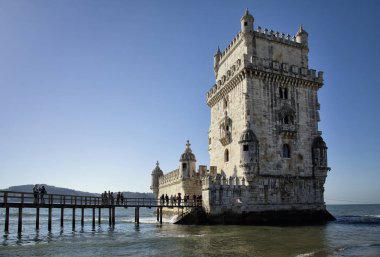 Lizbon 'daki keşiflerin anıtı,