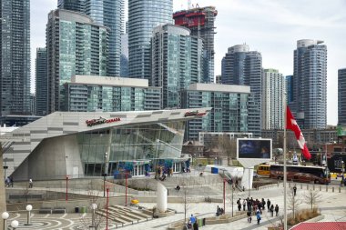 CN Kulesi ve akvaryum Toronto