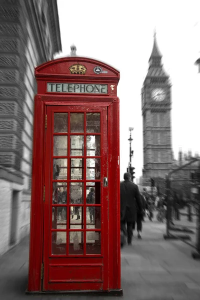 Κόκκινο περίπτερο με Big ben — Φωτογραφία Αρχείου