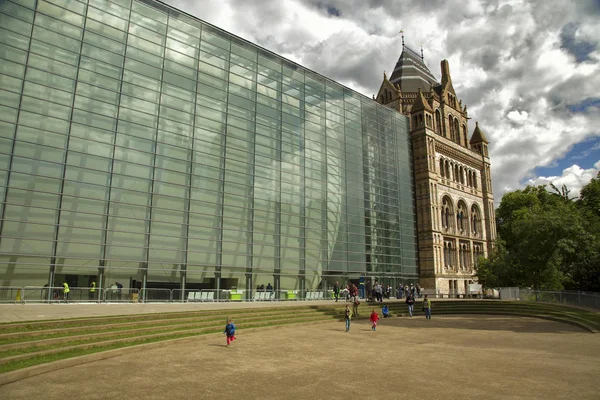 Museum van natuurlijke historie in Londen, Verenigd Koninkrijk — Stockfoto