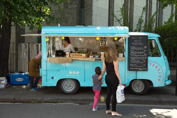 Foodtrucks i London Uk — Stockfoto