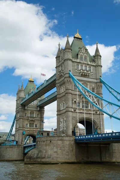 Tower bridge in Londen Verenigd Koninkrijk — Stockfoto