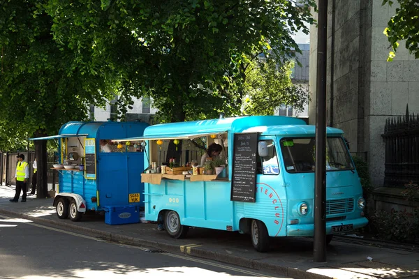 Food trucks in London UK — Stock Photo, Image