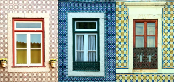 Colagem de janelas em Portugal com azulejos — Fotografia de Stock