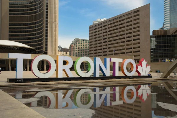 Cartel colorido de Toronto en Toronto, Canadá — Foto de Stock