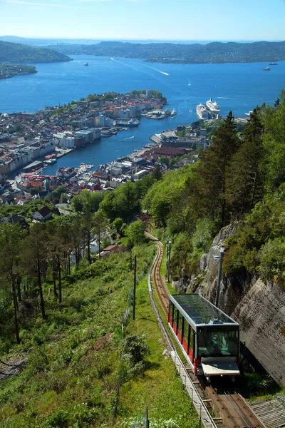 Füniküler Bergen Norveç'te — Stok fotoğraf
