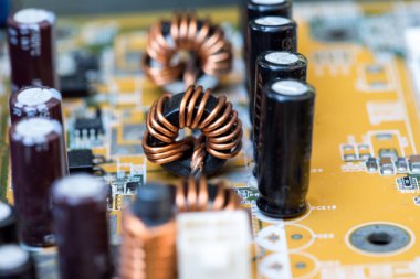 Teknoloji elektronik devrelerin anakart arka plan (ana kurulu, cpu anakart, mantık kurulu, sistem kartı veya mobo yakın çekim)