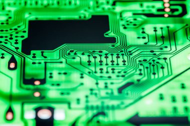 Teknoloji elektronik devrelerin anakart arka plan (ana kurulu, cpu anakart, mantık kurulu, sistem kartı veya mobo yakın çekim)