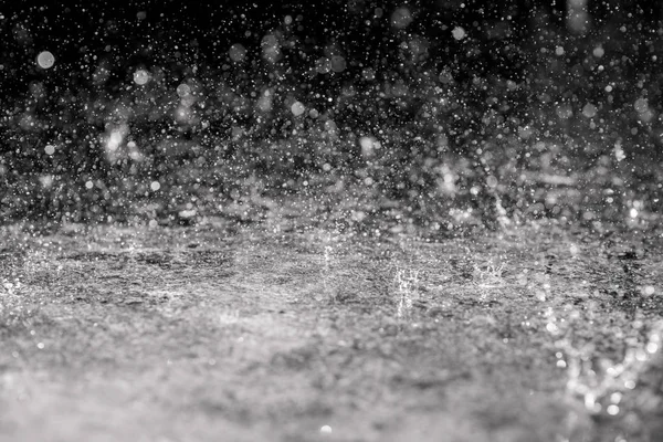 Hujan latar belakang bokeh, facula melingkar, abstrak, abstrak penuh warna defocused — Stok Foto