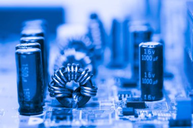 Teknoloji elektronik devrelerin anakart bilgisayar arka plan üzerinde (mantık kurulu, cpu anakart, ana kurulu, sistem kartına, mobo yakın çekim)