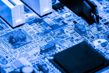 Teknoloji elektronik devrelerin anakart bilgisayar arka plan üzerinde (mantık kurulu, cpu anakart, ana kurulu, sistem kartına, mobo yakın çekim)