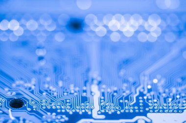 Soyut yakın çekim teknoloji elektronik devrelerin anakart bilgisayar arka plan üzerinde (mantık kurulu, cpu anakart, ana kurulu, sistem kartına, mobo)