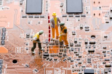 Bitcoin para yakın grafik kartına madencilik, gördüğümüz önemli arka plan bilgisayarın anakart, teknoloji.