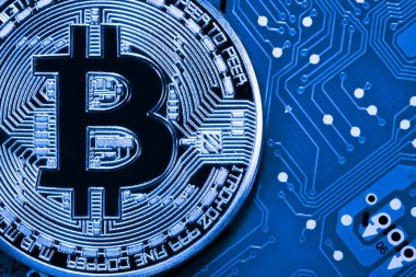 Abstract, Golden Bitcoin para üstünde bilgisayar.