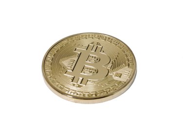 Altın Bitcoin para bilgisayarda. (beyaz arka plan üzerinde izole)