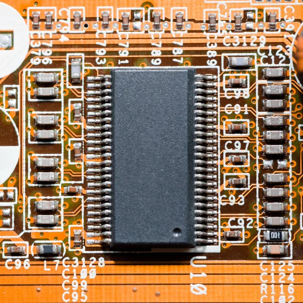 抽象化、電子回路のメインボードのコンピューター技術の背景にクローズ アップ。(ロジック ボード、cpu マザーボード、メインボード、システム ボード、マザー) — ストック写真