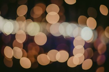 soyut bulanık noel ağacı bokeh arkaplanı.