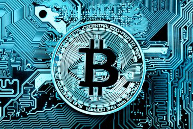 Bitcoin para incelemesi, yakın çekim
