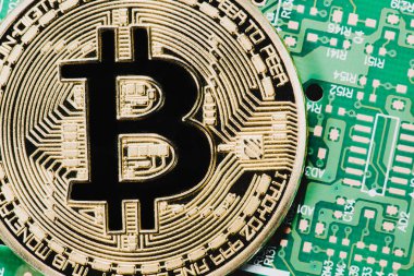 Abstract, Golden Bitcoin para üstünde bilgisayar.