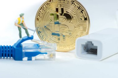 Bitcoin para madenciliğinin kapatılması İnternet Ağına bağlanıyor 