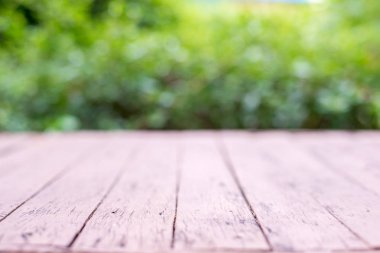 soyut doğa önünde ahşap masa arka plan bulanık